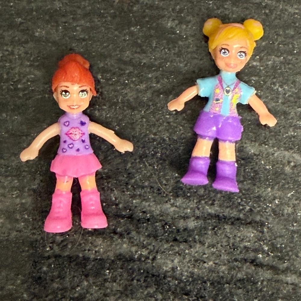 Polly Pocket Tiny is Mighty Theme Park Backpack Playset Pink Heart Carousel Toy - Picture 3 of 6